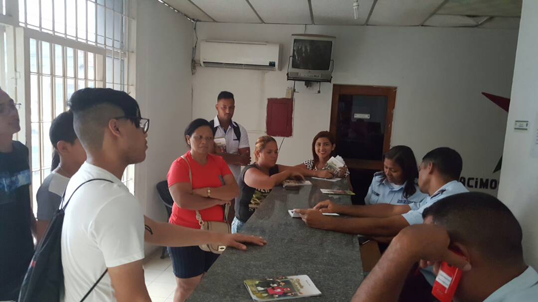 GYLF AMBASSADORS IMPACT POLICE OFFICERS IN VENEZUELA